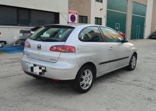 SEAT Ibiza 2004