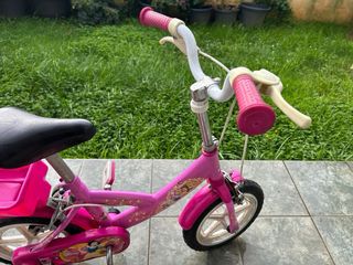 Bicicleta infantil 12 con casco y ruedines