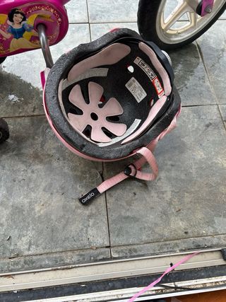 Bicicleta infantil 12 con casco y ruedines