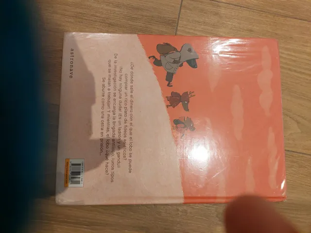 LOBO EN CALZONCILLOS 04 MENUDO VAGO!