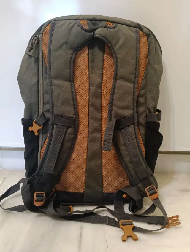 Mochila Montaña Trekking 30L