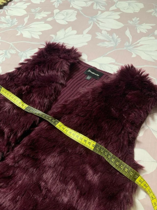 Chaleco Stradivarius pelo talla M