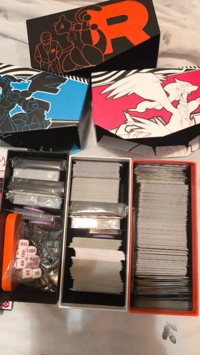 Lote Cartas Pokémon y ETB