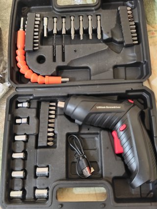 Caja herramientas 47 piezas eléctrico nueva