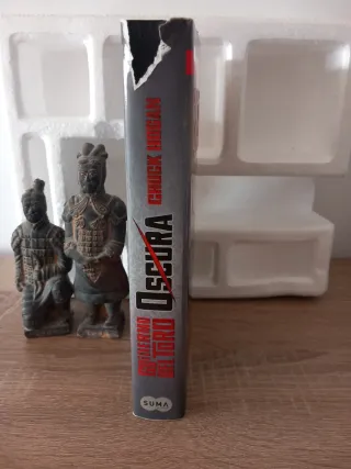 Oscura (Trilogía de la oscuridad 2)