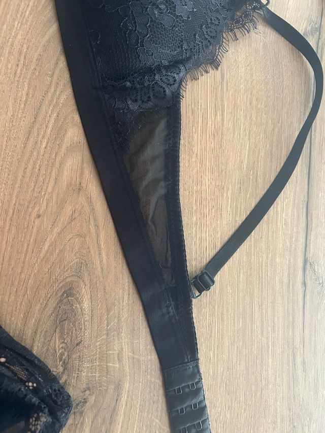 Reggiseno pizzo push-up senza ferretto