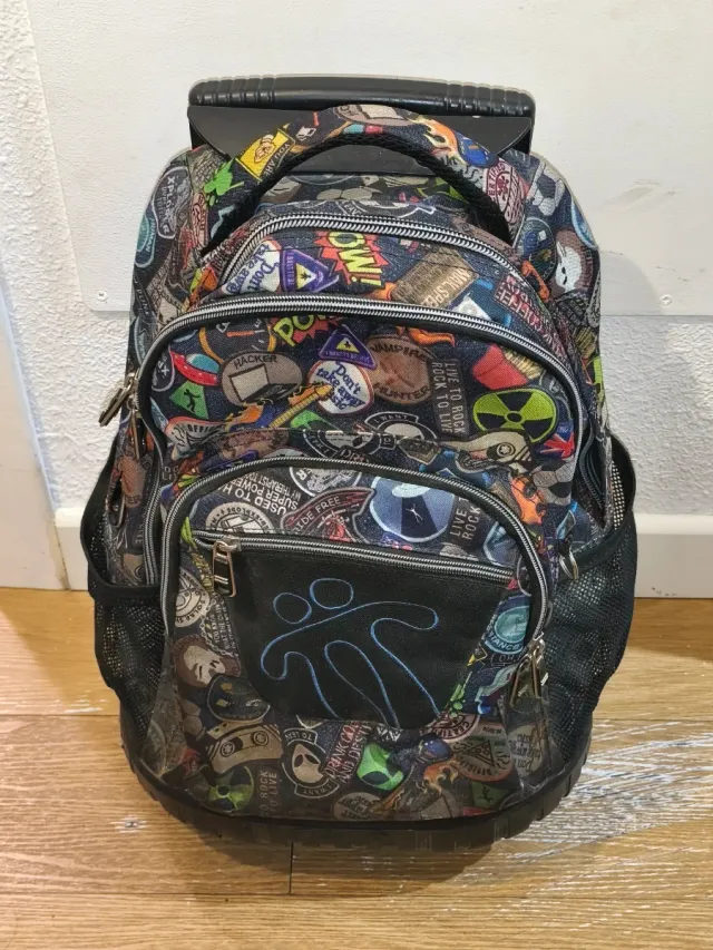 Mochila Totto con carro