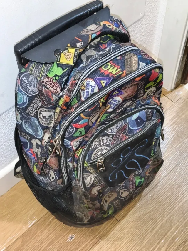 Mochila Totto con carro