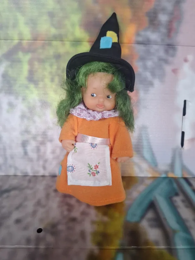 Barriguitas Bruja Naranja