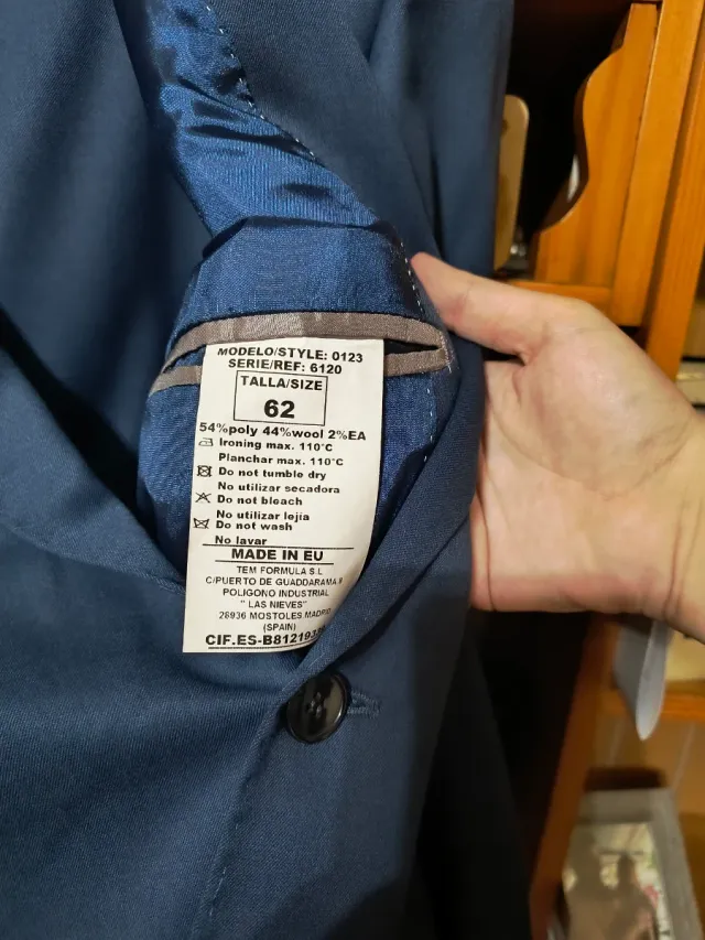 Traje de hombre azul marino talla 62