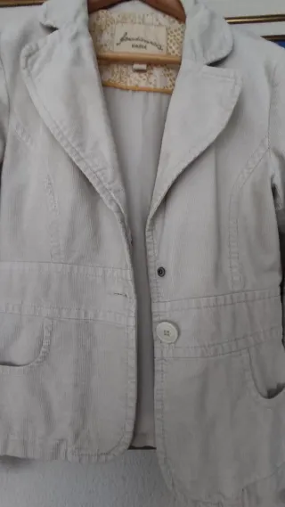 Cazadora pana fina beige