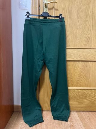 Pantalón chándal Disney Winnie the Pooh verde