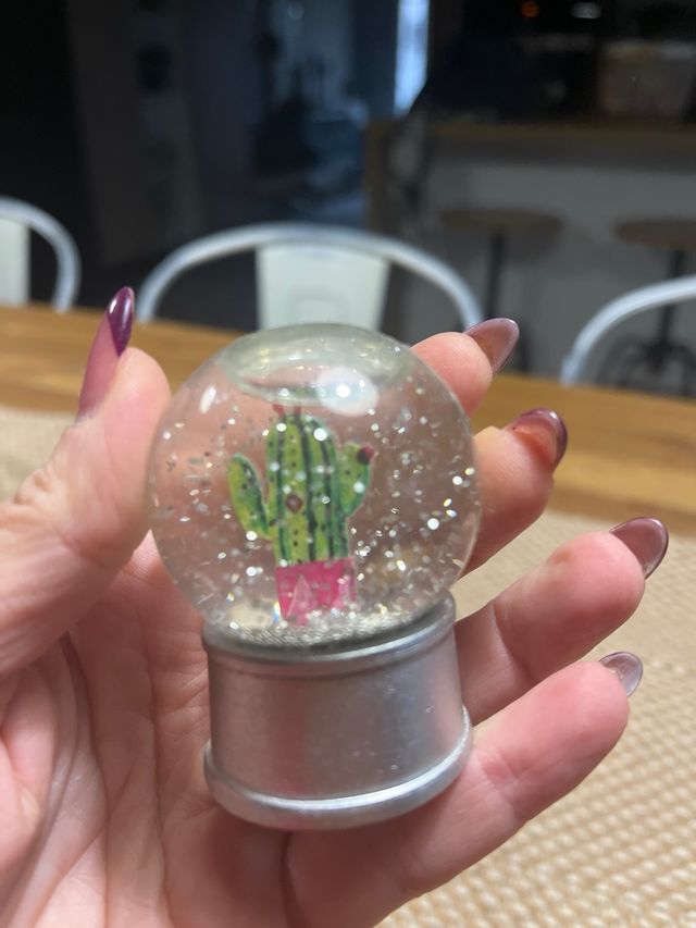 3 palline da neve decorative