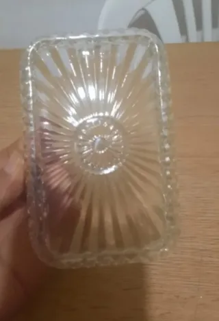 Portacenere in vetro lavorato