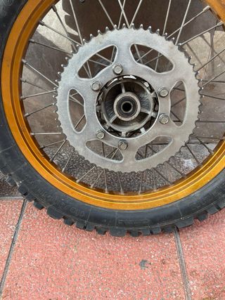 Llantas Enduro con Neumáticos de RIEJU mrx