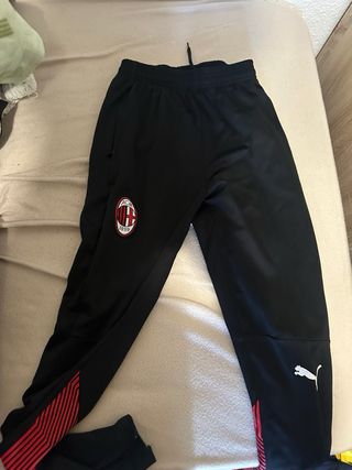 Chandal del milán fútbol