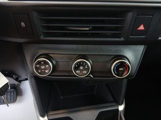 Opel Frontera 1.2T XHT Hybrid eDCT6 81kW Basic Edition