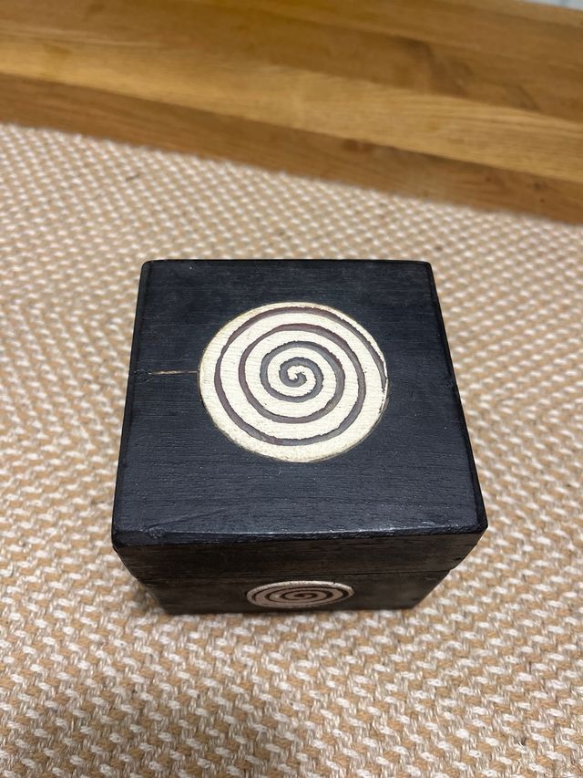 Scatola di legno decorata O CEBREIRO