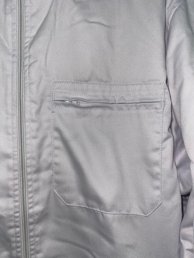 Cappotto bianco con fodera in pelliccia