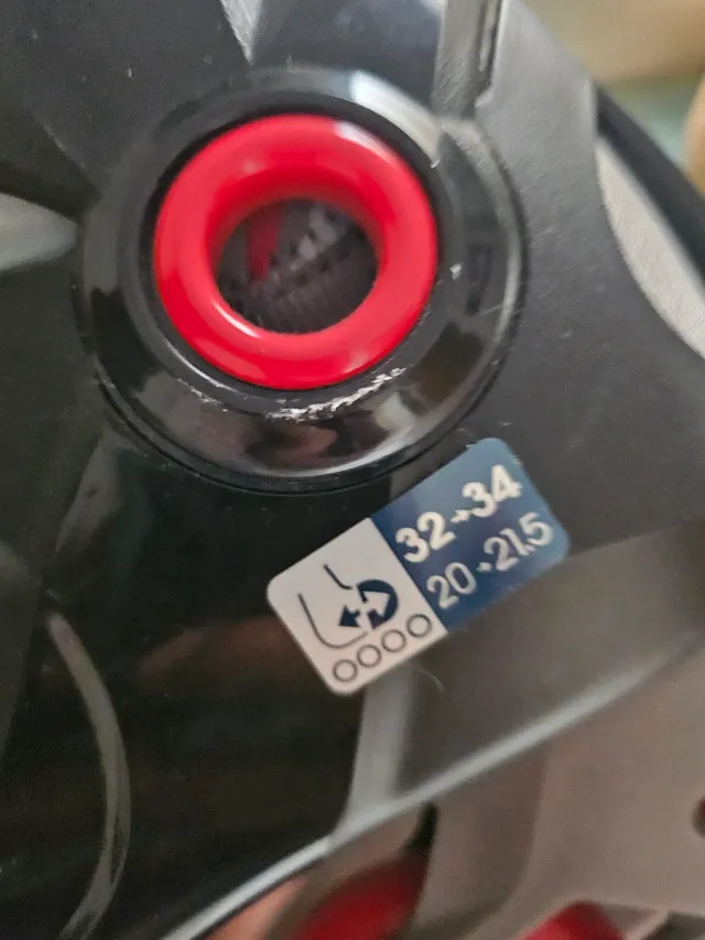 Patines Oxelo Talla 32 Rojos y Negros