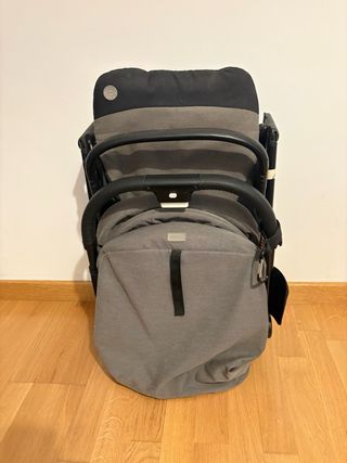 Silla de paseo Cybex Beezy gris