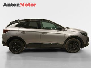 Opel Grandland 1.2 Turbo Design & Tech