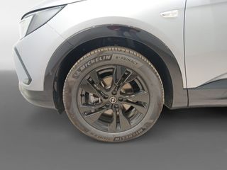 Opel Grandland 1.2 Turbo Design & Tech