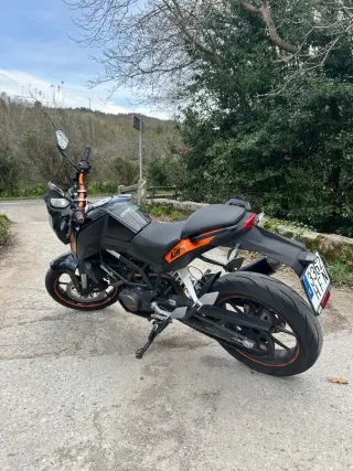 ktm Duke 125 2011