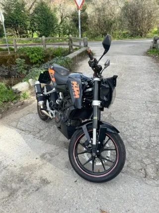 ktm Duke 125 2011
