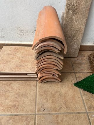 Azulejos y pavimentos variados