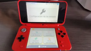 Nintendo 2DS XL Poké Ball Edition.