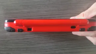 Nintendo 2DS XL Poké Ball Edition.