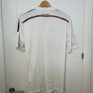 Camiseta y 2 pantalones de Real madrid - Como nuev
