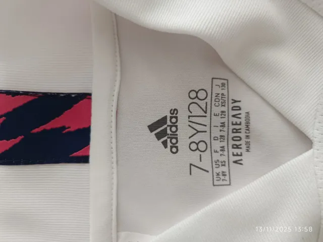 Camiseta Real Madrid Adidas Talla 7-8 años 20/21