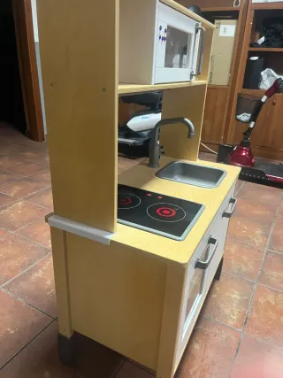 Cocinita de juguete madera