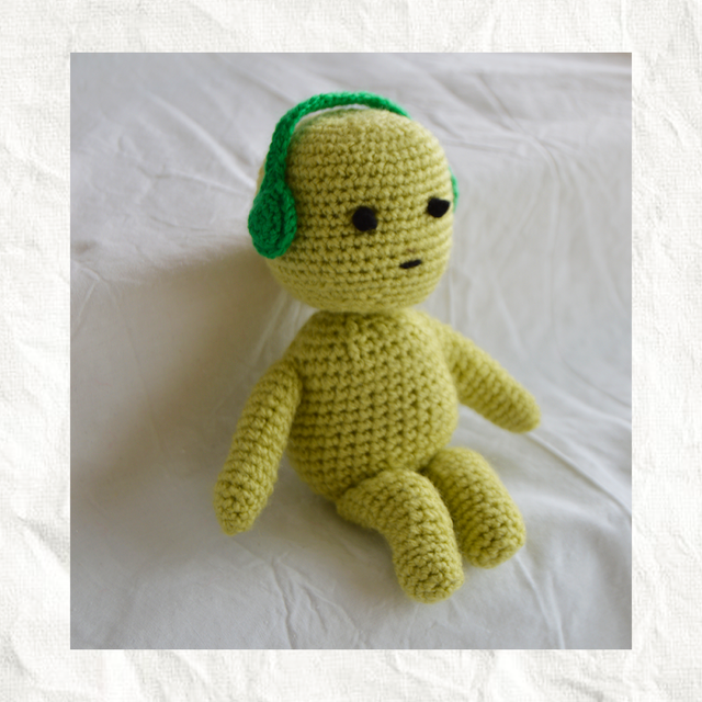 Smiski de Lana Verde | Hecho a Mano | Adorno Único