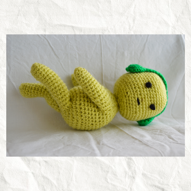 Smiski de Lana Verde | Hecho a Mano | Adorno Único