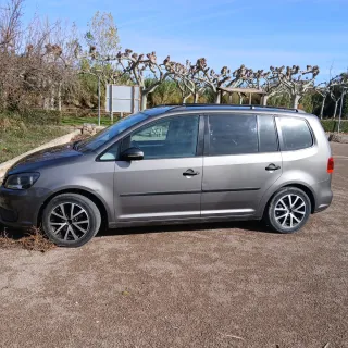 Volkswagen Touran 2011