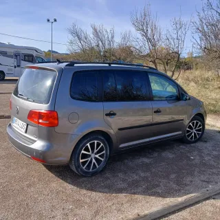 Volkswagen Touran 2011