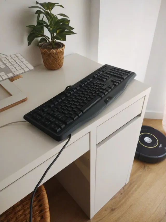 Teclado Logitech Negro