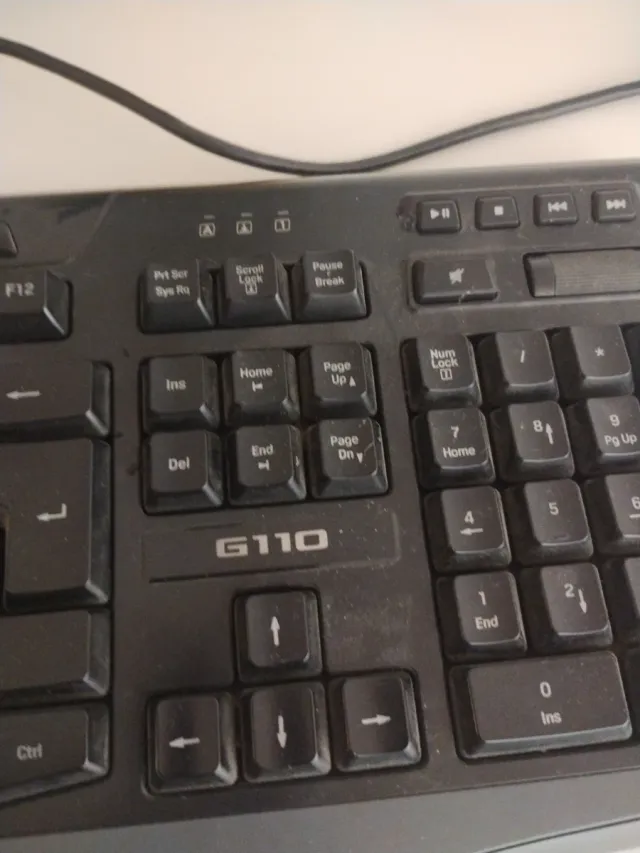 Teclado Logitech Negro