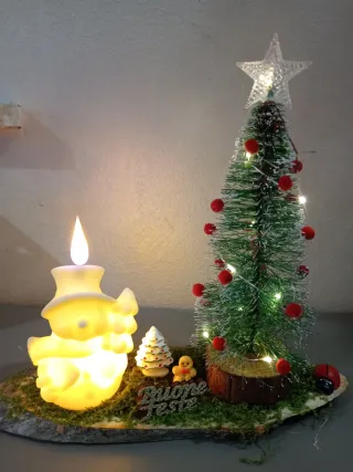 Centrotavola luminoso pupazzo neve e albero