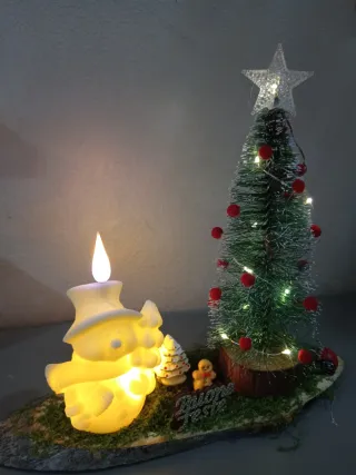 Centrotavola luminoso pupazzo neve e albero