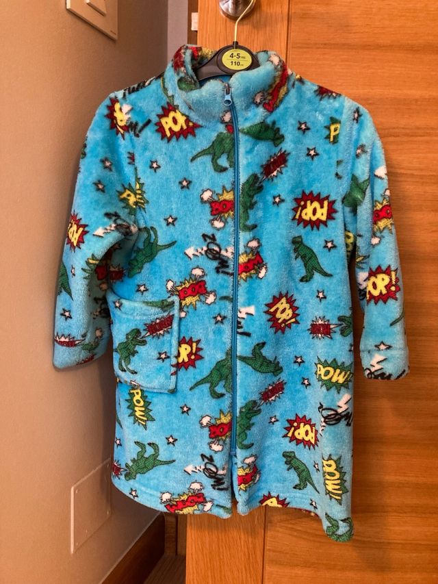 Bata infantil dinosaurios y cómics