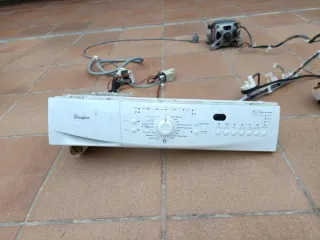 Panel frontal lavadora Whirlpool