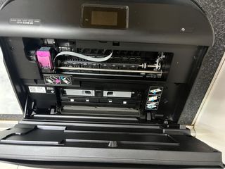 vendo impresora HP ENVY 4520 en perfecto estado