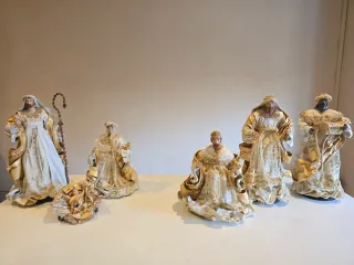 Belén de tela blanco y dorado Perfecto Estado