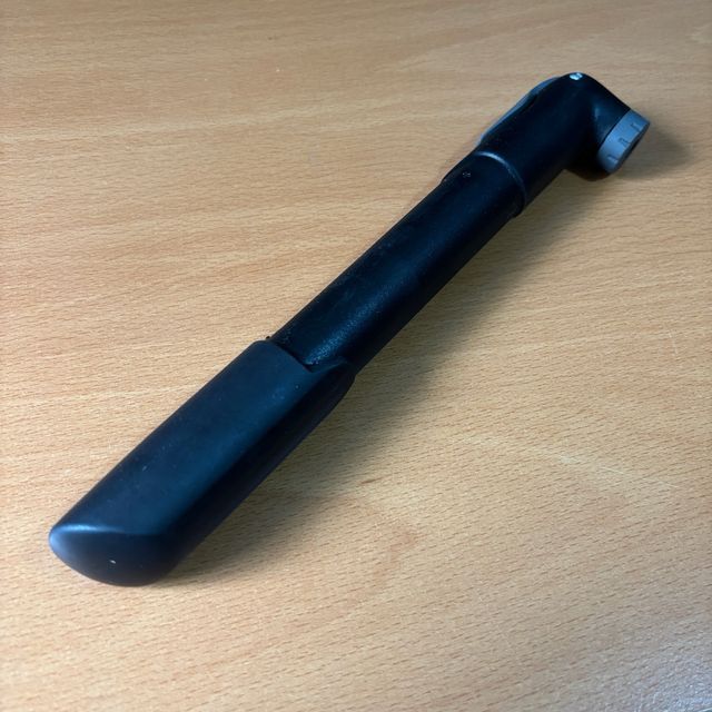 Bomba de inflado para válvula fina