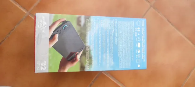 Nintendo Switch 2 + Mario Kart World SIN ABRIR