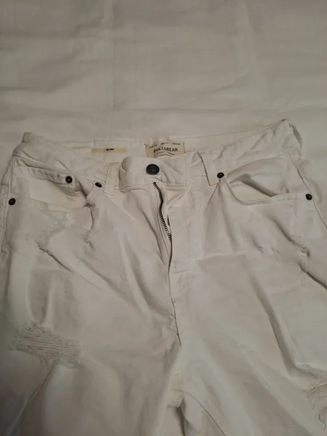 Pantalones cortos vaqueros blancos Pull&Bear